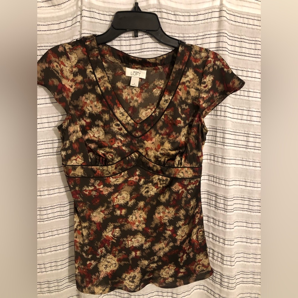 Women’s Ann Taylor Loft blouse NWOT size 2